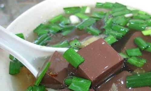 吃梨瓜会拉黑便吗,吃梨瓜后为何会出现黑便？揭秘原因及应对方法