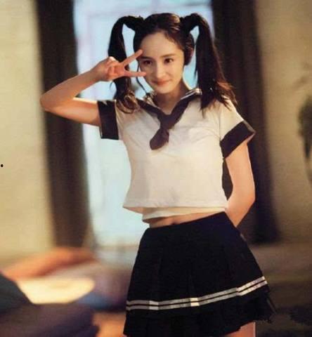 校服妹妹吃瓜爆料,揭秘校园那些不为人知的秘密