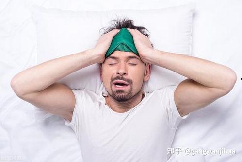 黑妹睡觉吃瓜,睡觉时竟吃起了瓜果盛宴