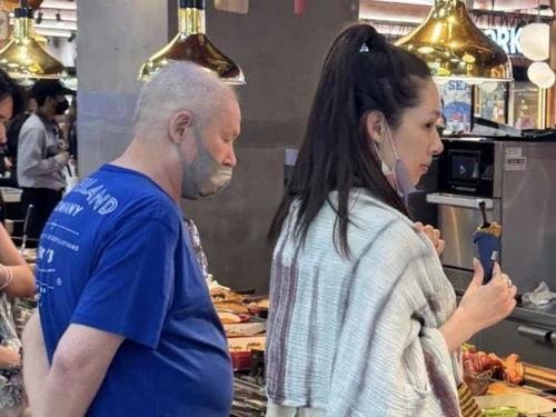 鄂州光头父女吃瓜黑料网,揭秘网络舆论背后的真相