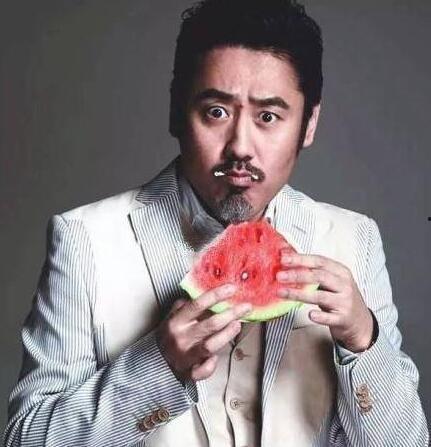 吴秀波吃瓜爆料,娱乐圈吃瓜爆料背后的真相揭秘
