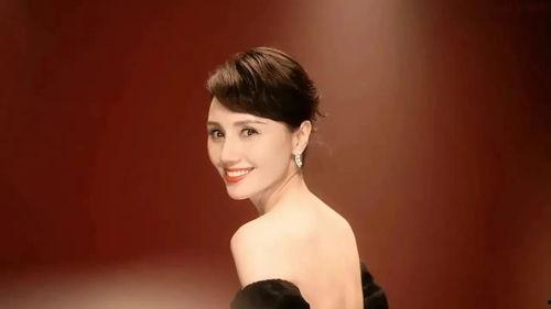 吃瓜爆料袁泉,娱乐圈的清新瓜田，揭秘她的生活点滴