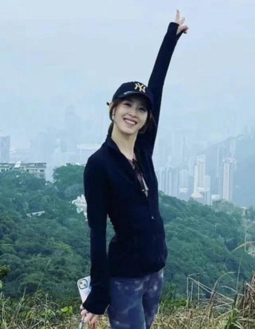 吃瓜爆料袁泉,娱乐圈的清新瓜田，揭秘她的生活点滴